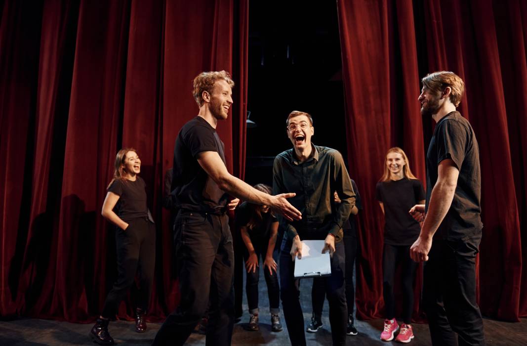 Théâtre Théâtre