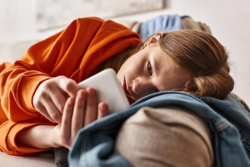 jeune réseaux sociaux