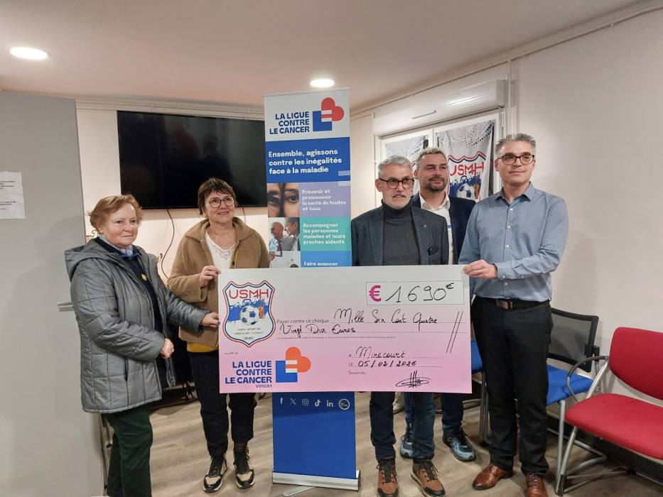 remise de chèque foot Mirecourt