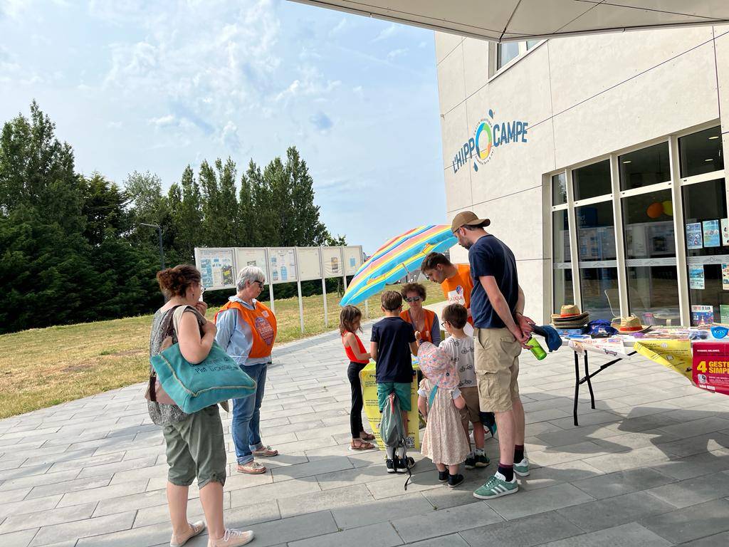 L'équipe du Lig'Bus la piscine de Granville